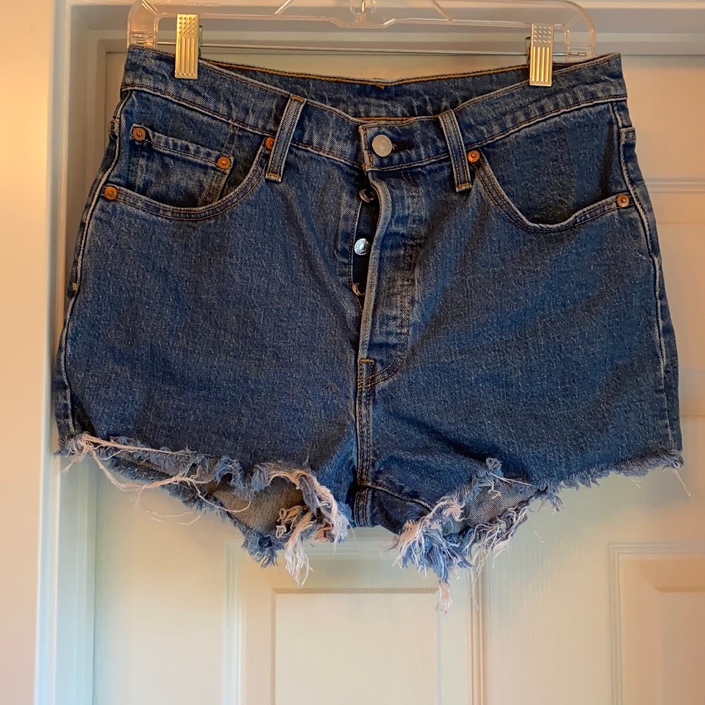 Levi’s cut off Jean shorts
